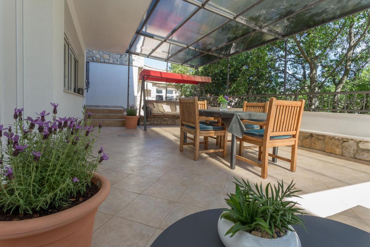 Mamma Mia Apartments-city Center * Hvar Town