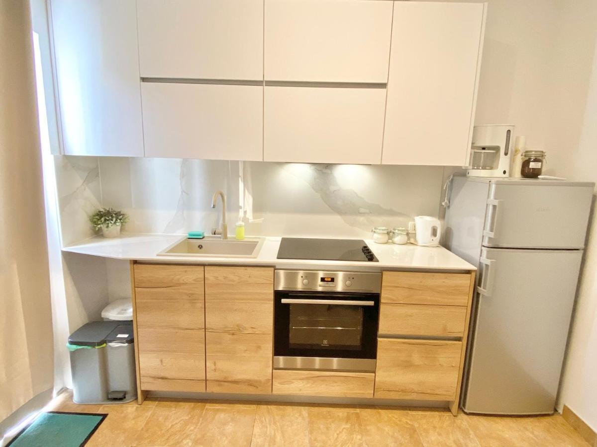 Mamma Mia Apartments-city Center Hvar Town