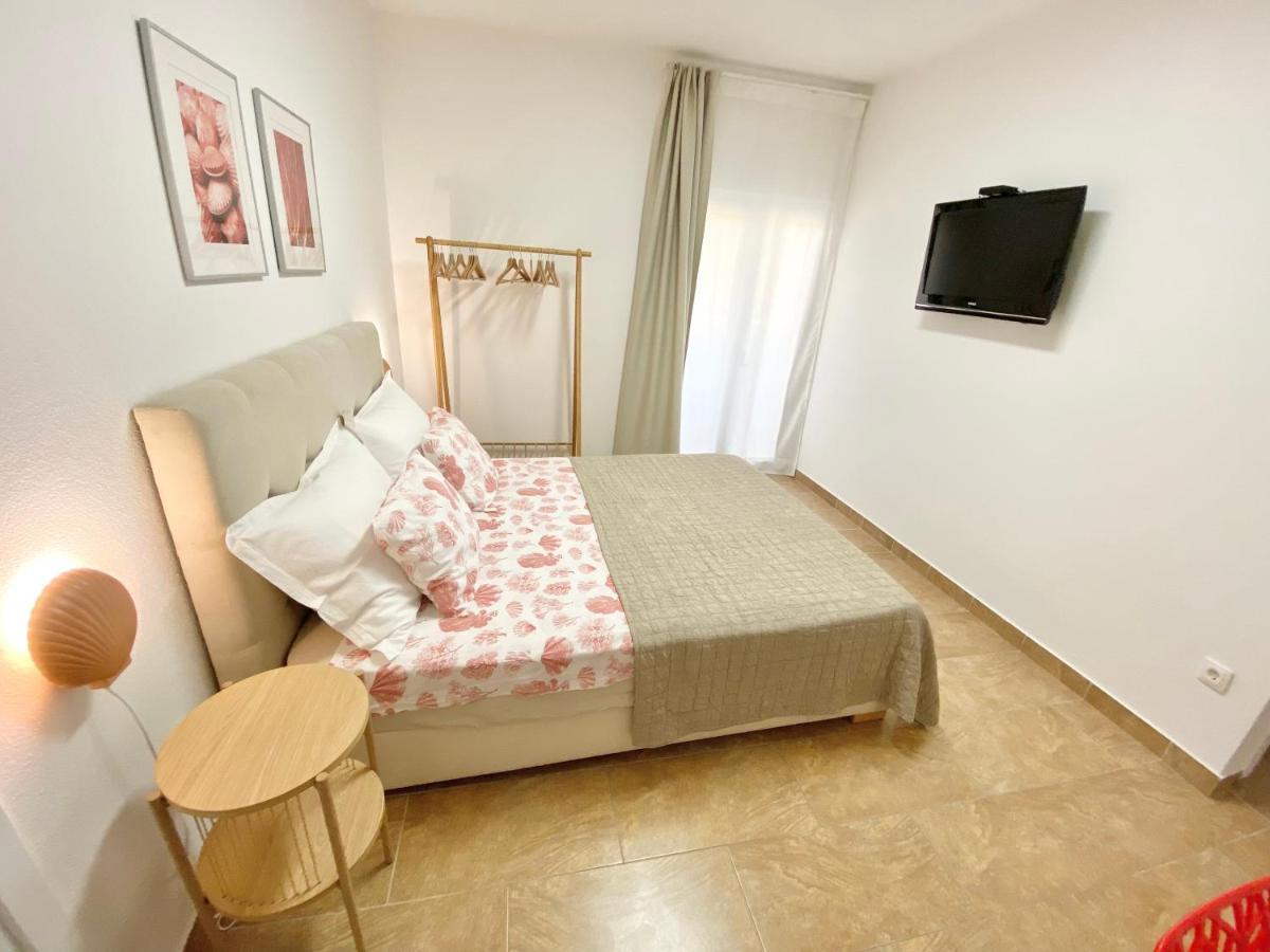 Mamma Mia Apartments-city Center Apartment *