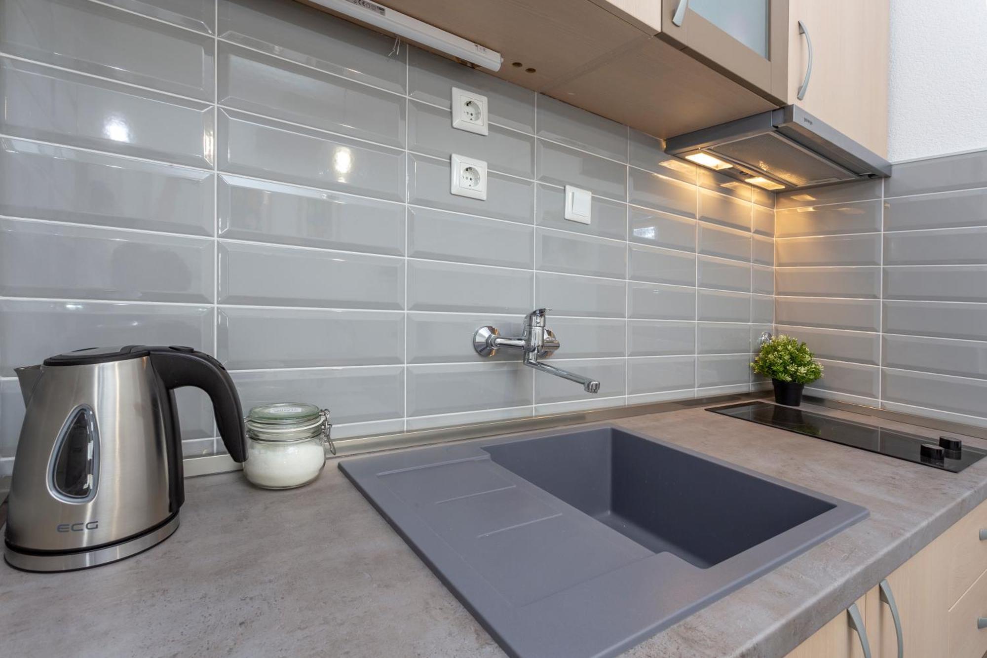 Mamma Mia Apartments-city Center Apartment