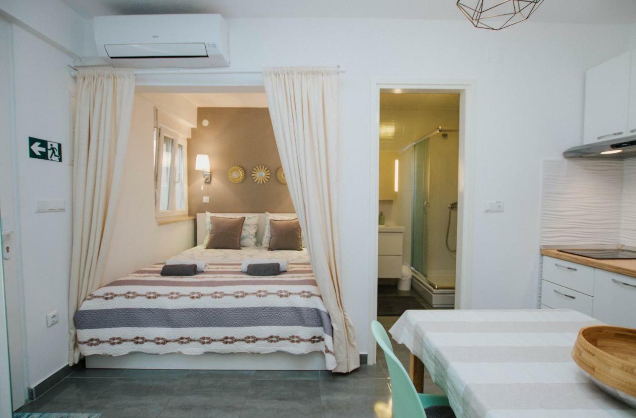Mamma Mia Apartments-city Center Hvar Town