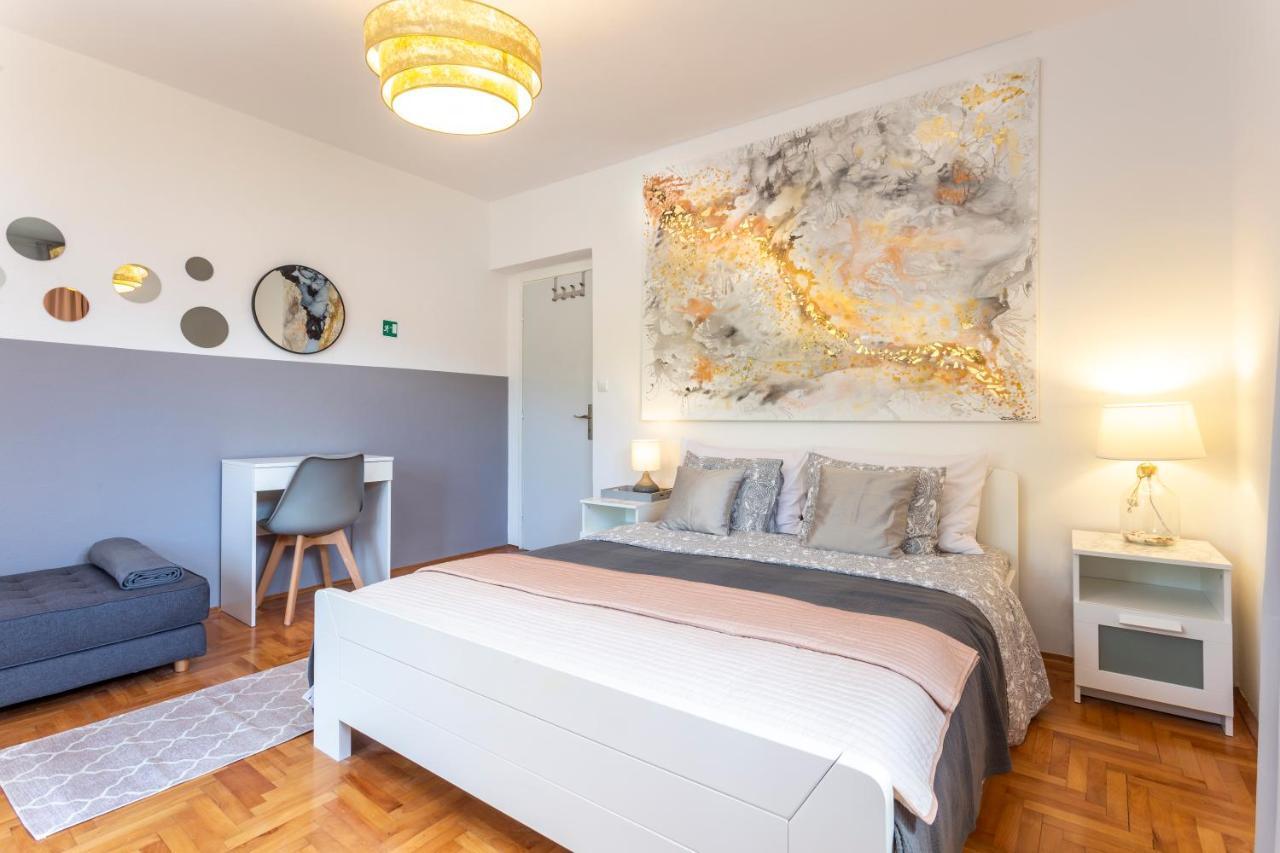 Mamma Mia Apartments-city Center